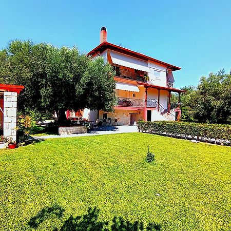 Giorgos Apartments. Skála Foúrkas エクステリア 写真