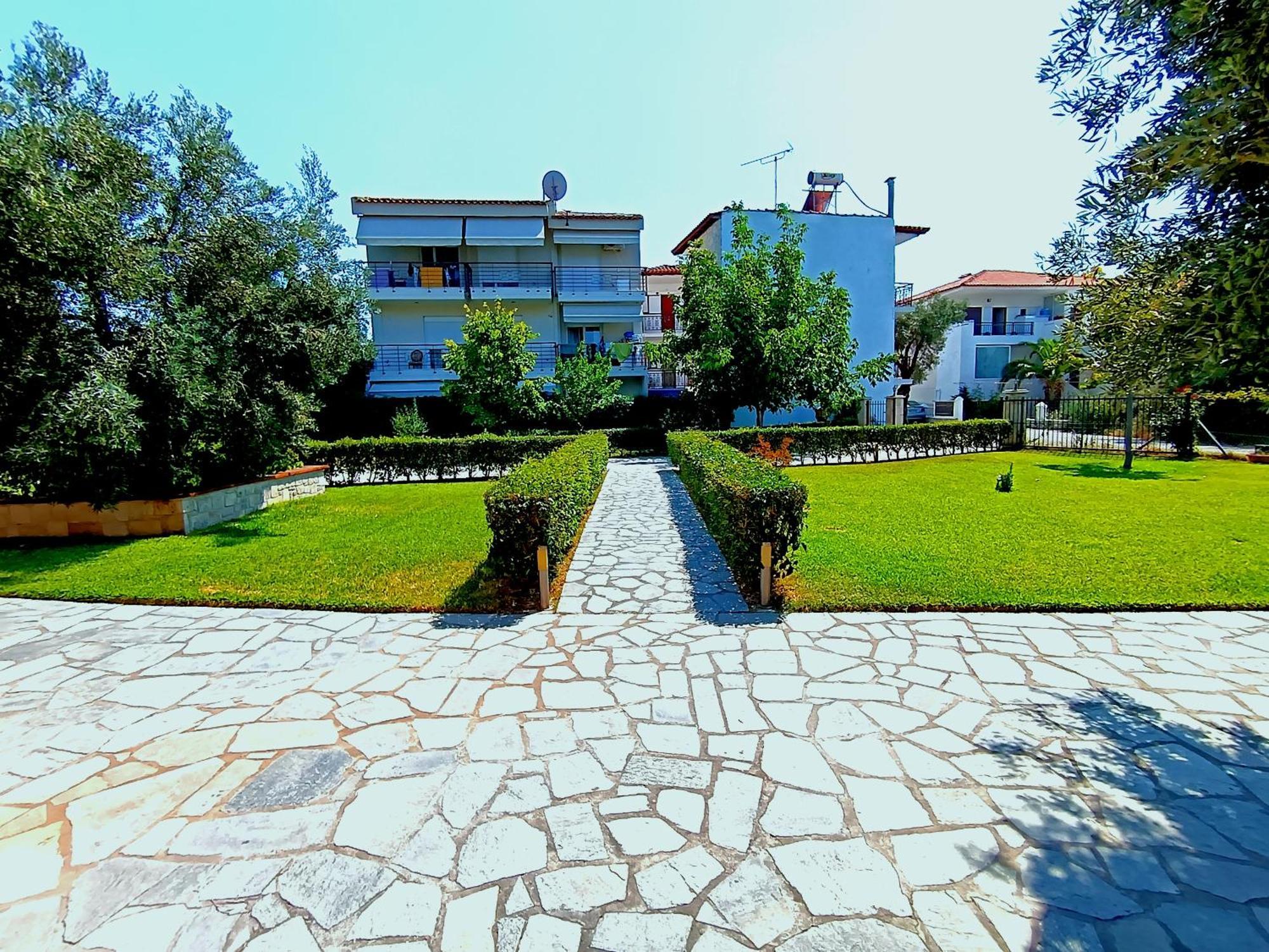 Giorgos Apartments. Skála Foúrkas エクステリア 写真